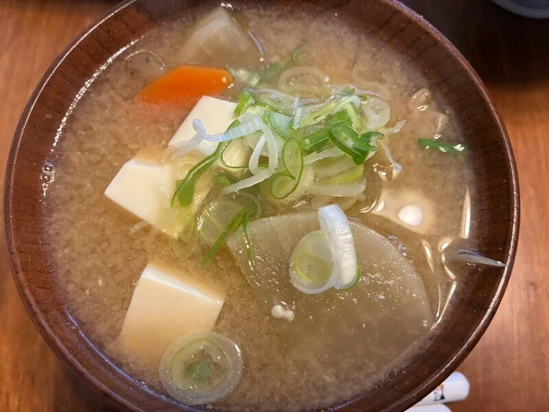 亡き父直伝のモツ煮。
ご飯が進みます。